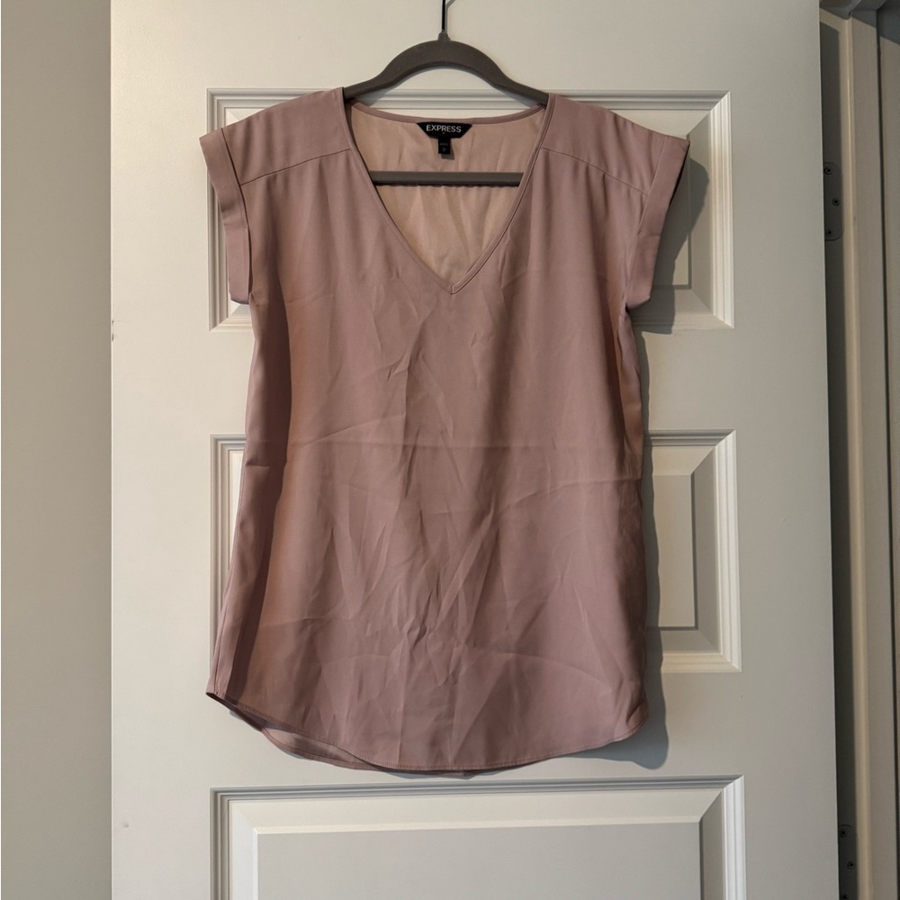 Express Women's Blush V-Neck Blouse